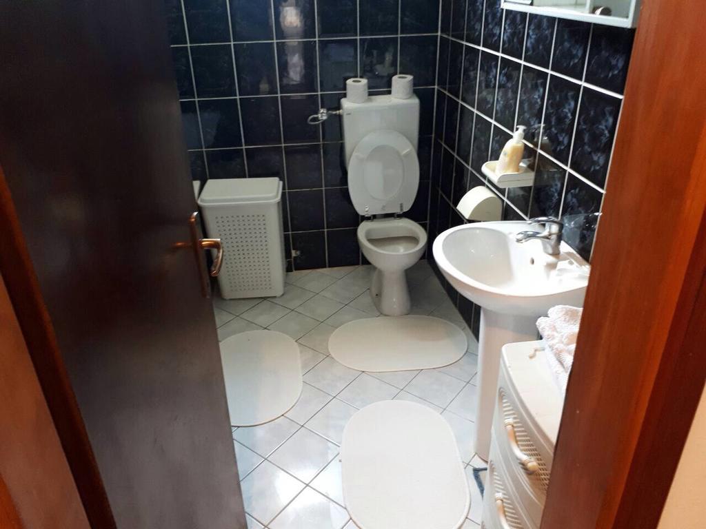 Apartment Требинье Экстерьер фото